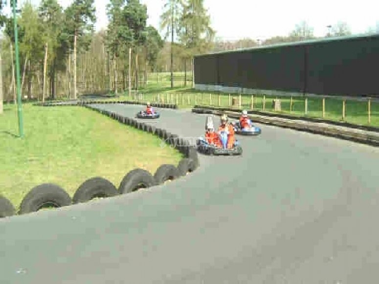 Amen Corner Karting, prices and bookings 2024